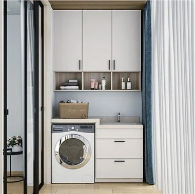Armoire de balcon de couleur claire