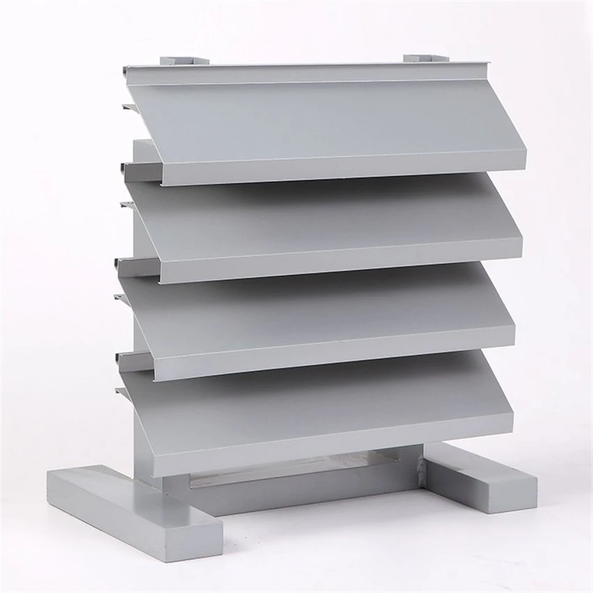 Persiennes manuelles en aluminium