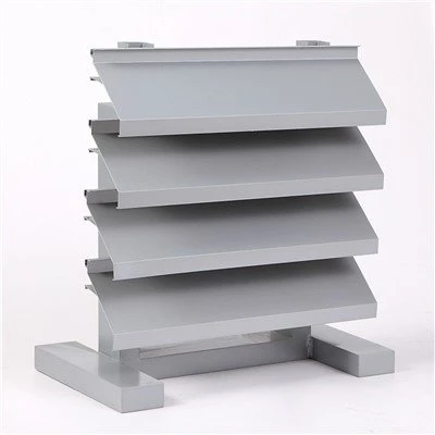 Persiennes manuelles en aluminium