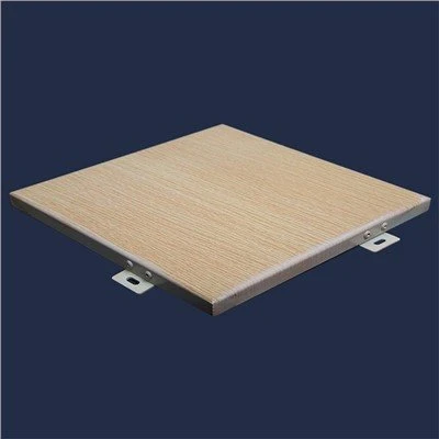Panneaux en aluminium de couleur bois