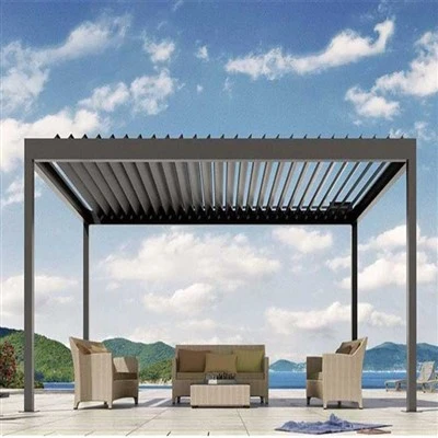 Pergola en aluminium avec système de toit à lames étanche